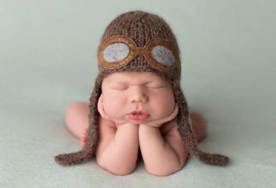 ��Ӱʦץ��Ӥ��˯����̬ չʾ���Ŀ���(��ͼ)