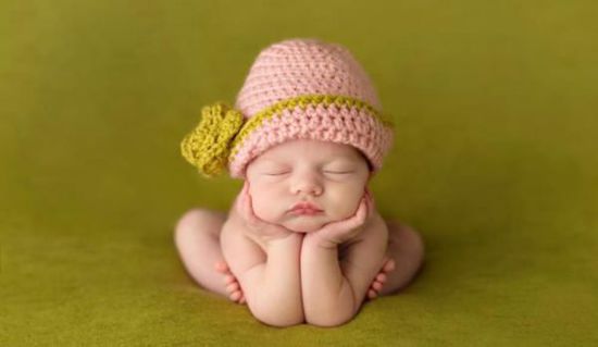 ��Ӱʦץ��Ӥ��˯����̬ չʾ���Ŀ���(��ͼ)