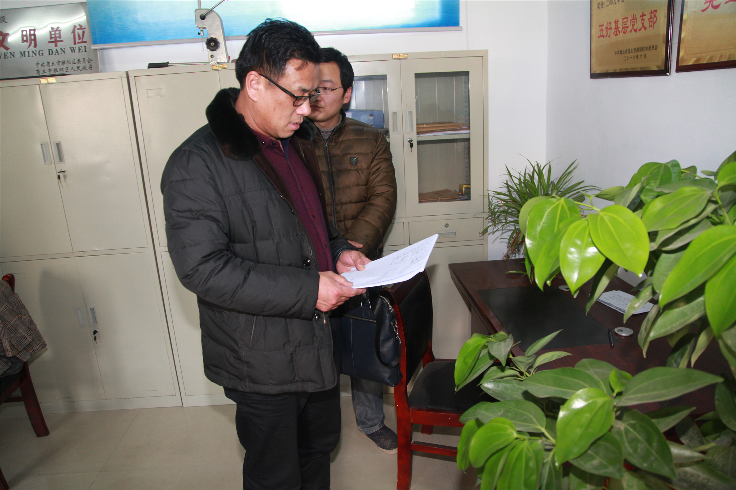 ���������������Դ�־ֿ�չ�ں��ϰ๤�����ɶ���