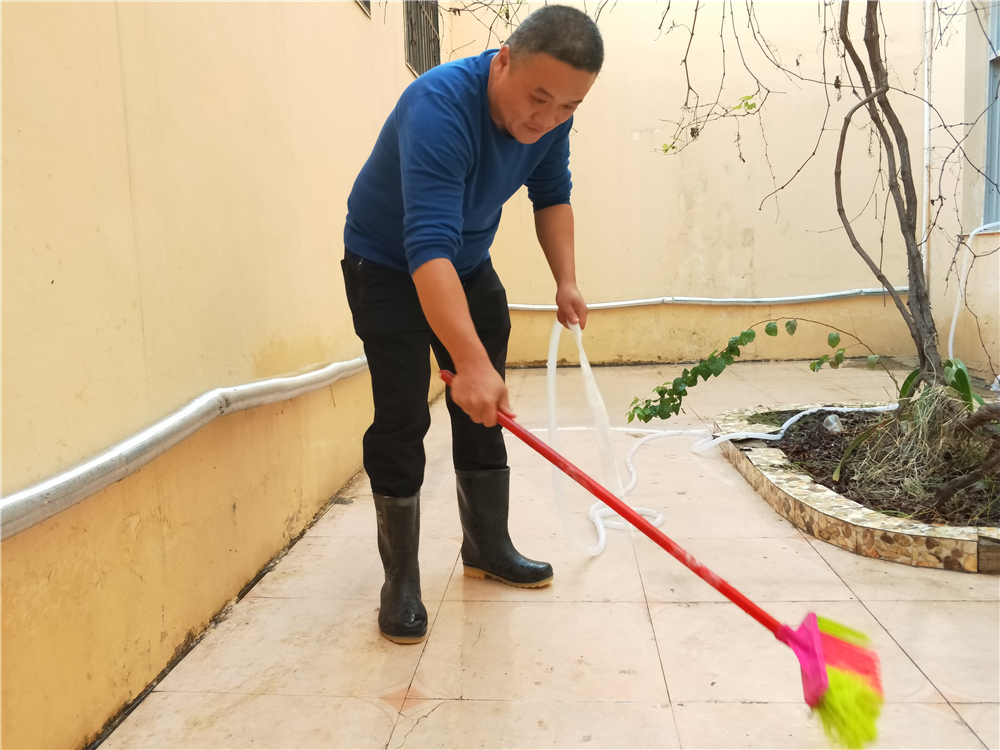 提升健康卫生意识 打造国土良好形象