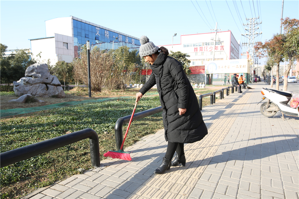 878365.com组织开展志愿服务活动