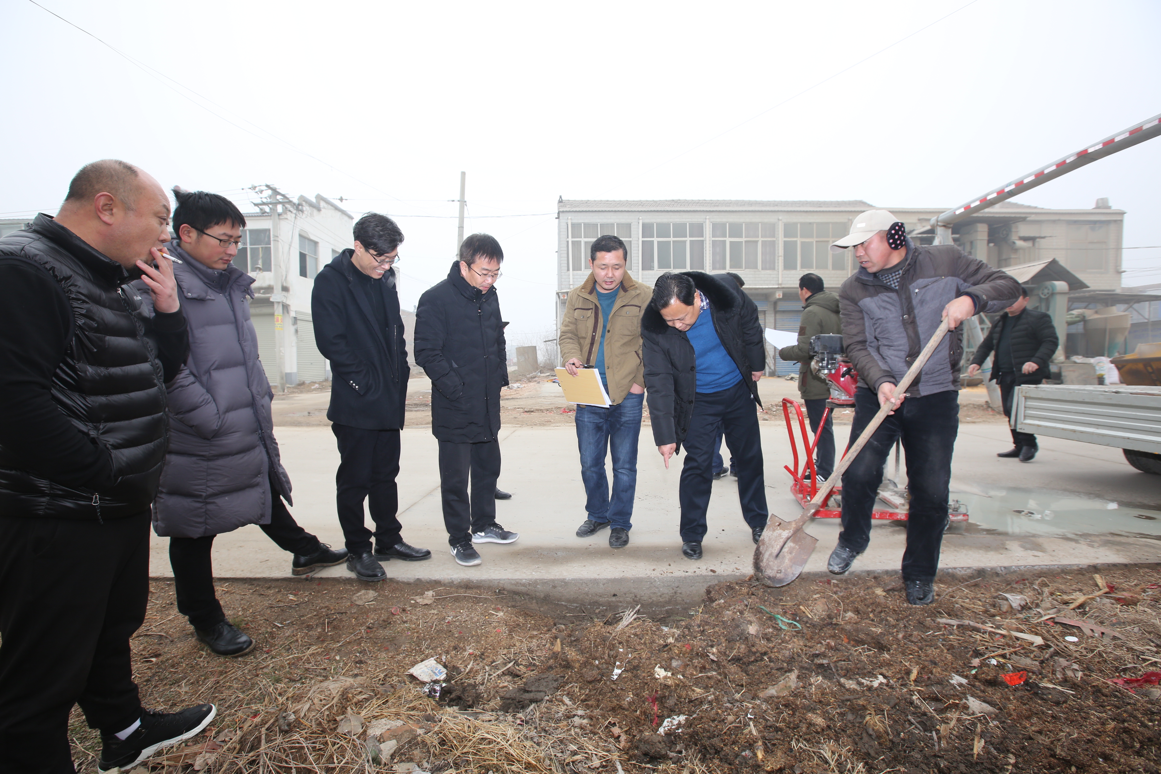 商丘市睢阳区坞墻镇段店等六个行政村土地整治项目通过市验收组验收
