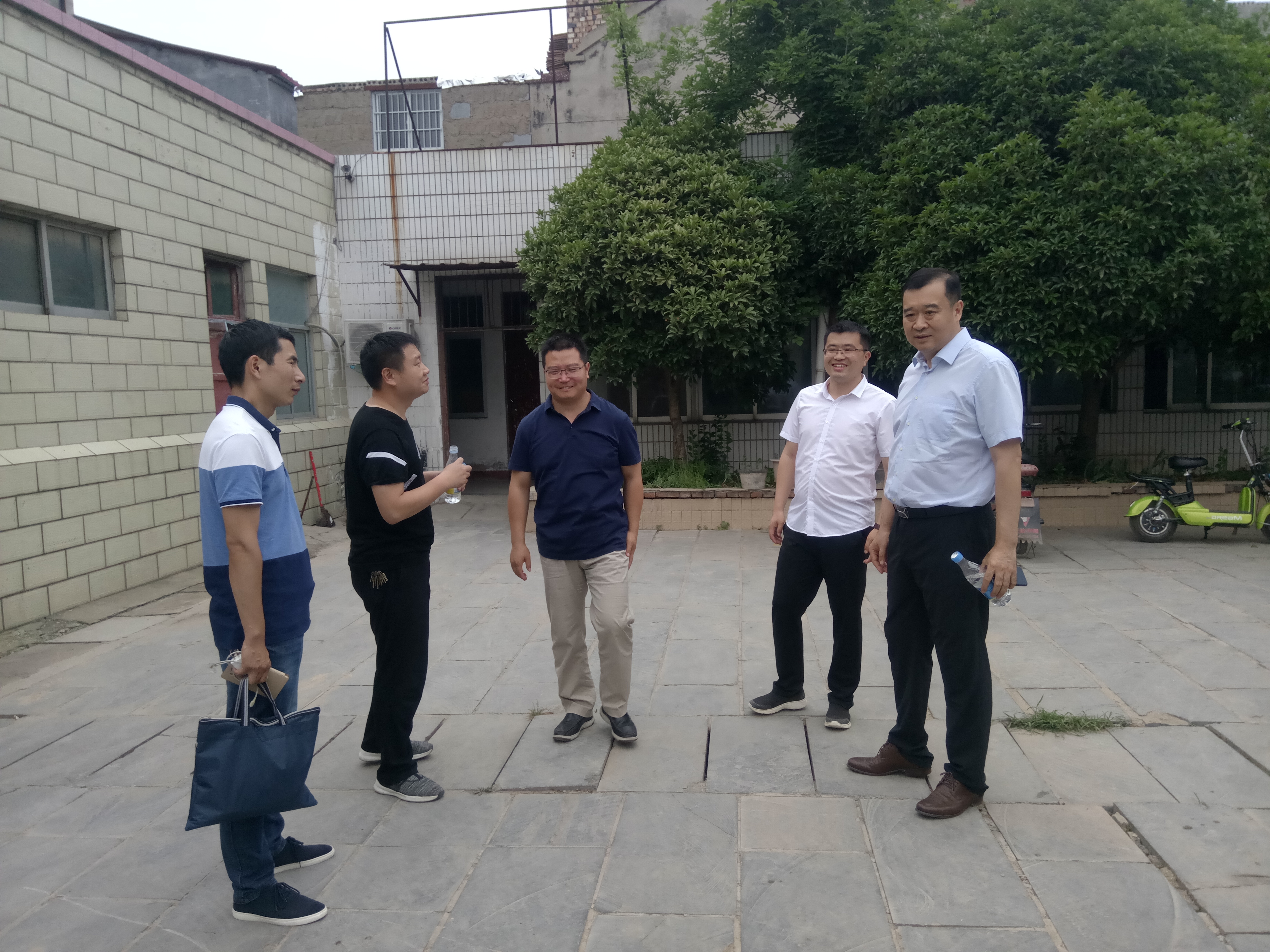 省厅调研组莅临睢阳国土资源分局调研服务型行政执法工作