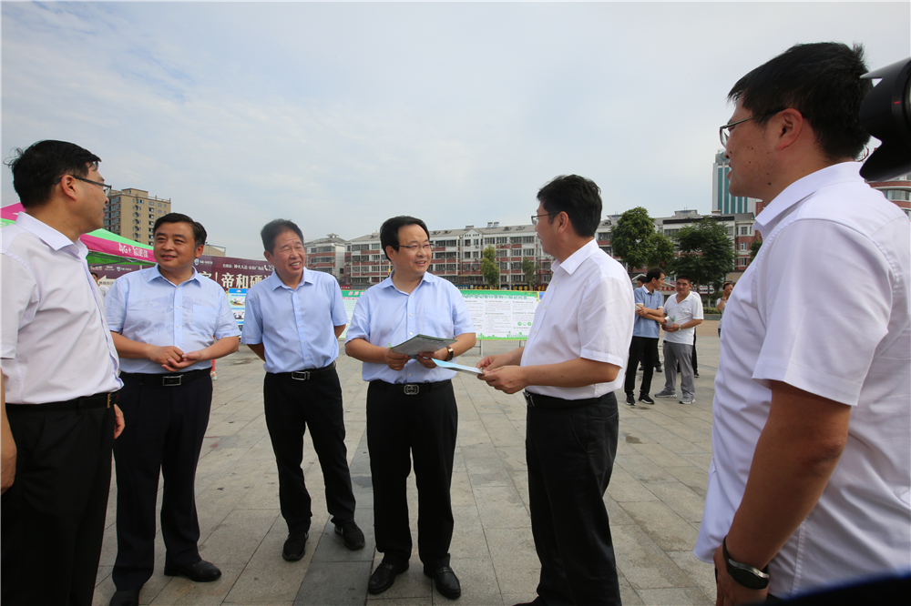 睢阳国土资源分局“625”土地日宣传活动异彩纷呈